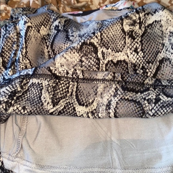 NWT Bishop + Young Tessa Snakeskin Racerback Camisole Tank Top - S - Picture 9 of 16